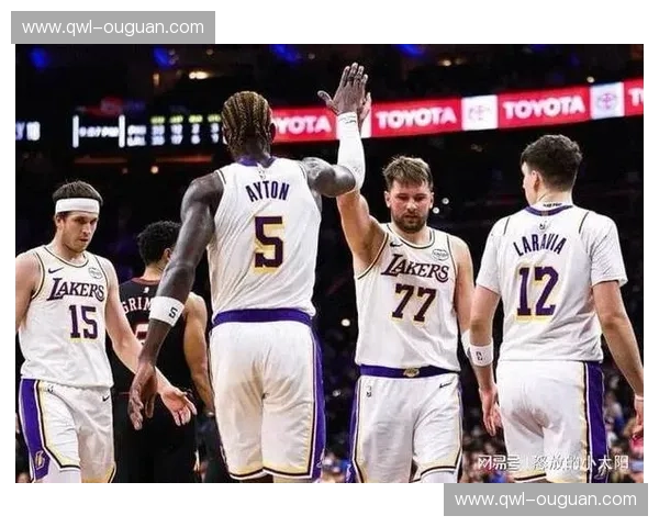 紫金荣耀对决铁血迈阿密：湖人vs热火G3，这场宿命之战你绝不能缺席！